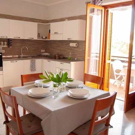 Casa Romualdo Apartment โมโนโปลี ภายนอก รูปภาพ