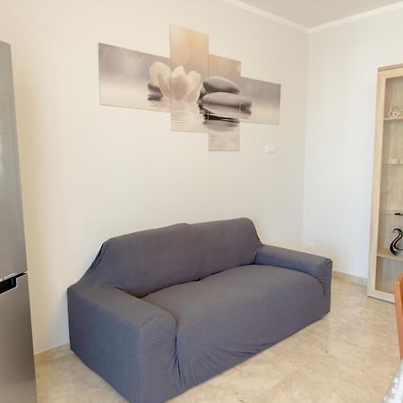 Casa Romualdo Apartment โมโนโปลี ภายนอก รูปภาพ