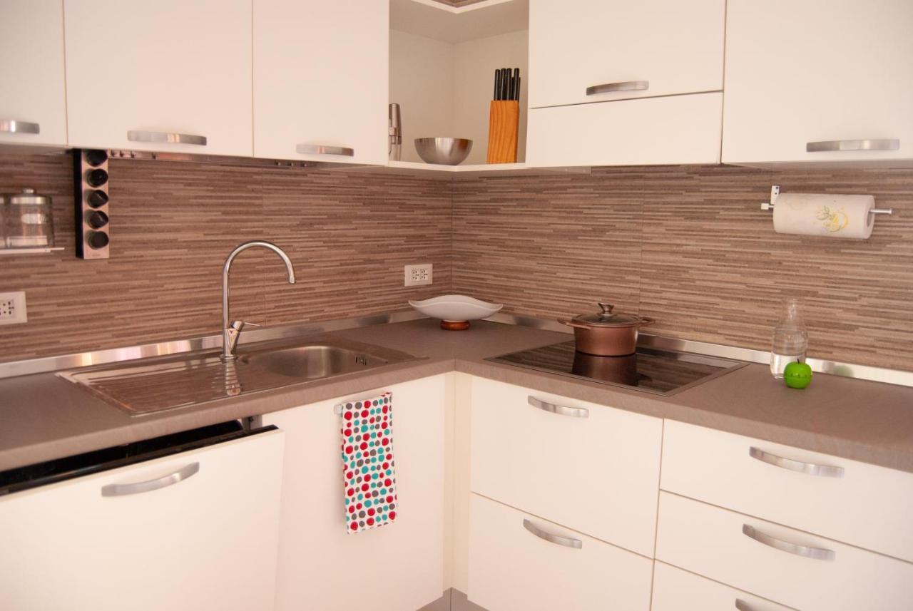 Casa Romualdo Apartment โมโนโปลี ภายนอก รูปภาพ